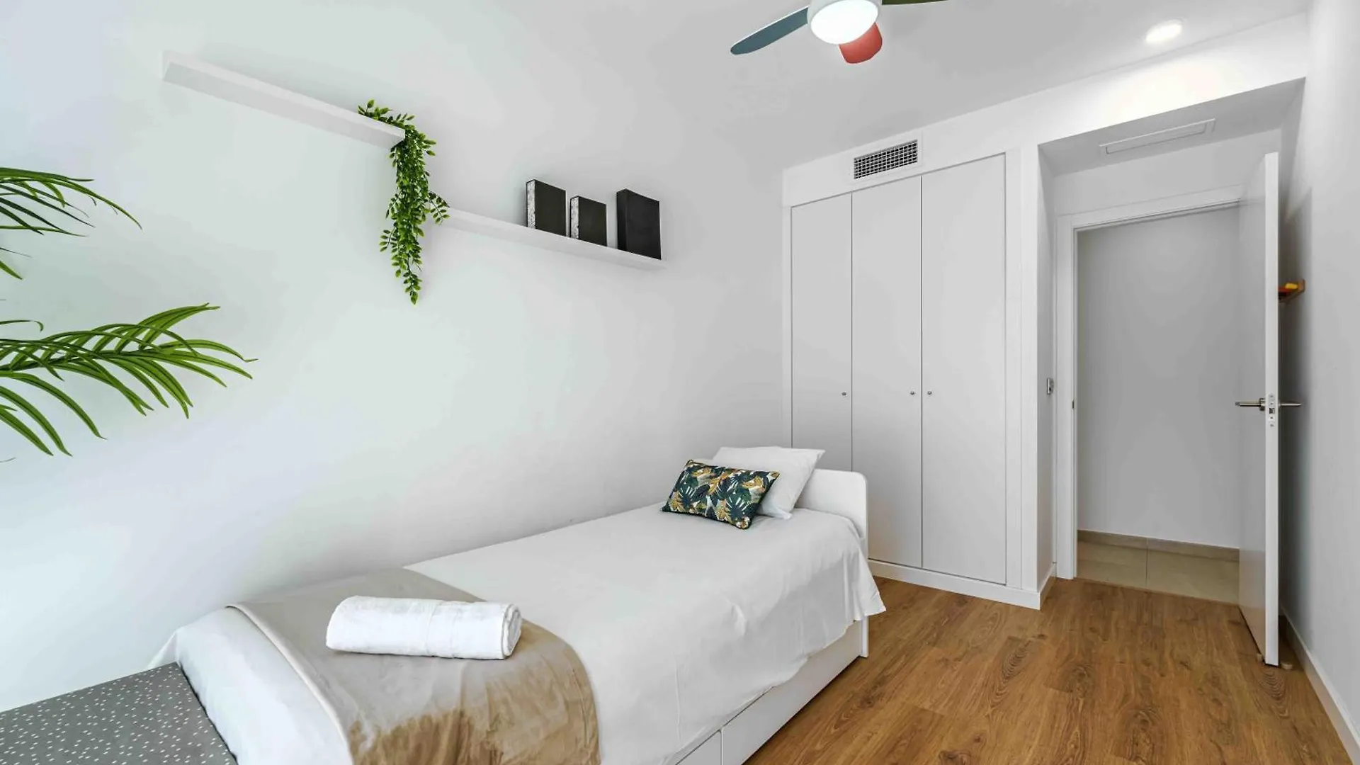 Fabulosa Villa Foresta En Torremolinos Para Familias Con Piscina Privada Апартаменты