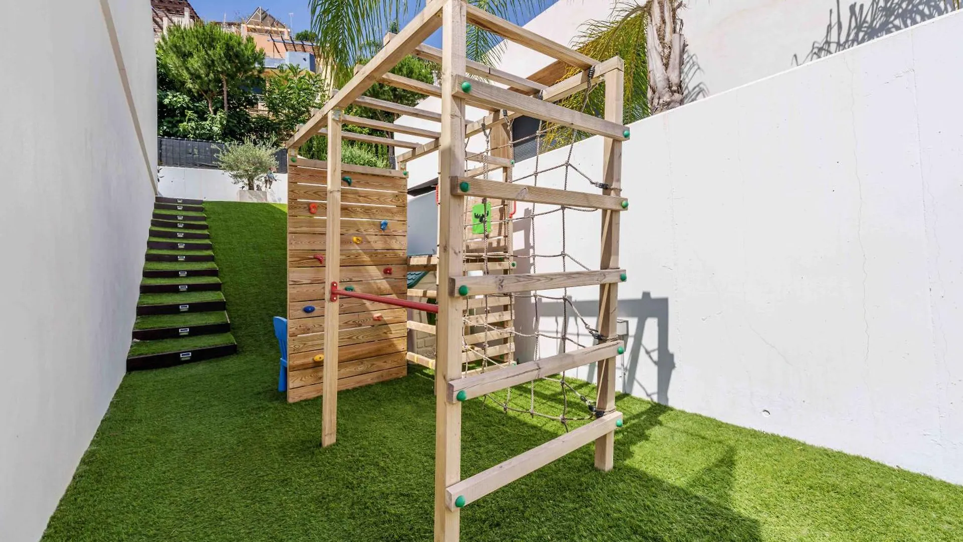 Fabulosa Villa Foresta En Torremolinos Para Familias Con Piscina Privada 0*,  Espagne